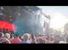 VIDÉO. Festival Beauregard : le groupe The Dandy Warhols accompagne le coucher de soleil