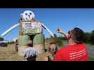 VIDÉO. Des bonhommes de paille annoncent le festival de la ruralité