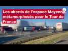 En une nuit, les abords de l'espace Mayenne à Laval se sont métamorphosés pour le Tour de France