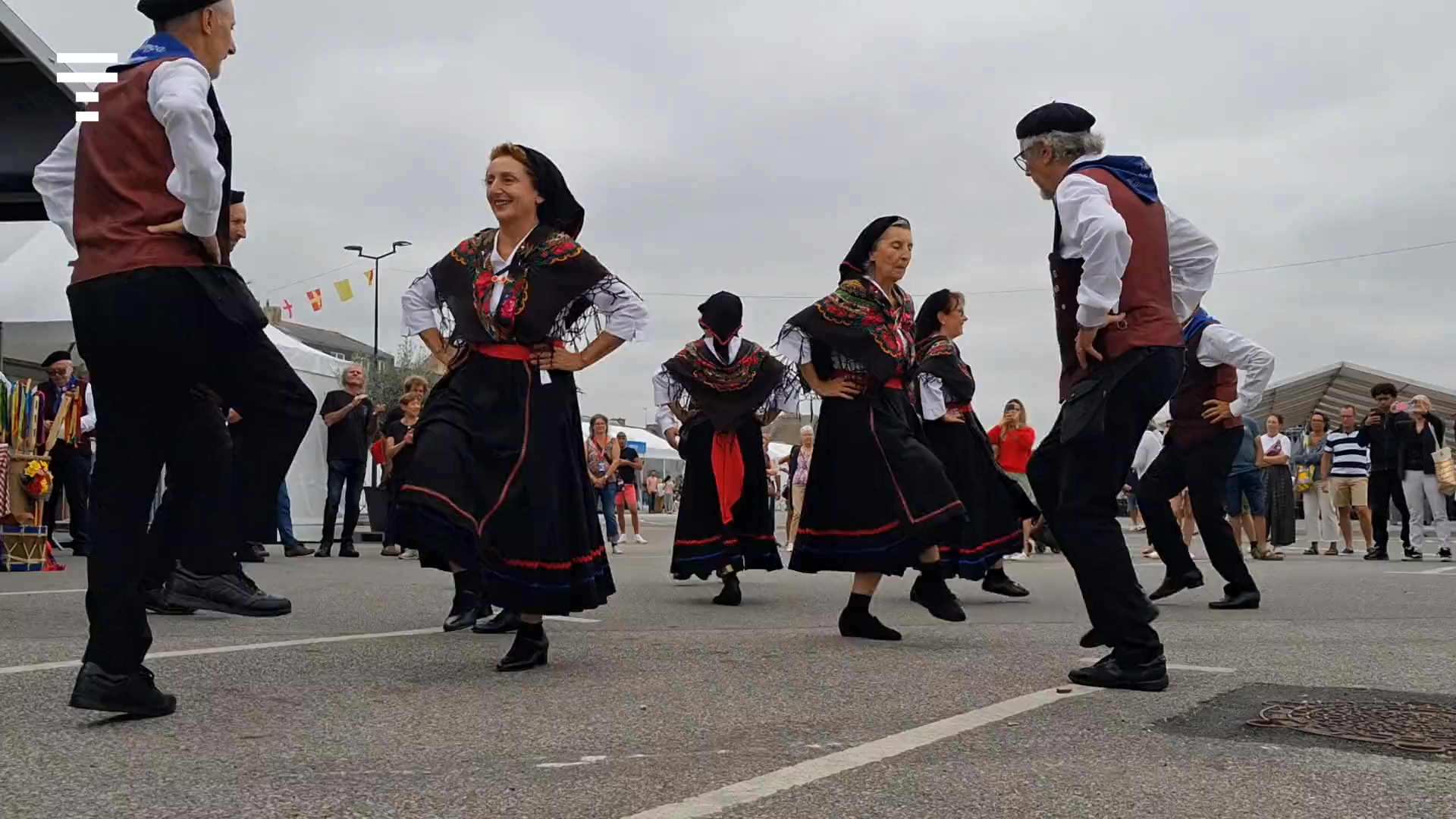 Coup d'envoi du 103e festival des Filets Bleus à Concarneau ! [Vidéo]
