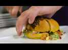 Foire aux vins de Colmar 2025 Le star burger façon jambalaya de Gigi et Toto