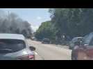 Un véhicule en feu sur l'E411