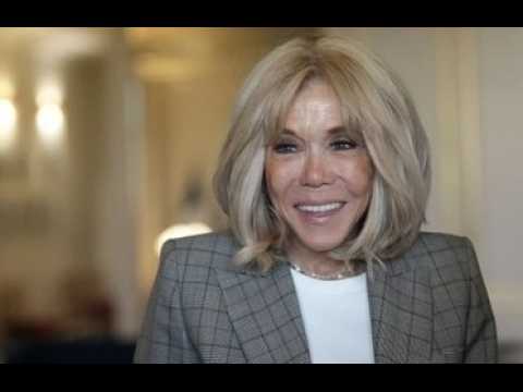 VIDEO : Rumeur transphobe sur Brigitte Macron…
