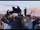 VIDÉO. J'ai testé : me rendre à un concert de la chanteuse Clara Ysé à 5h du matin en Vendée