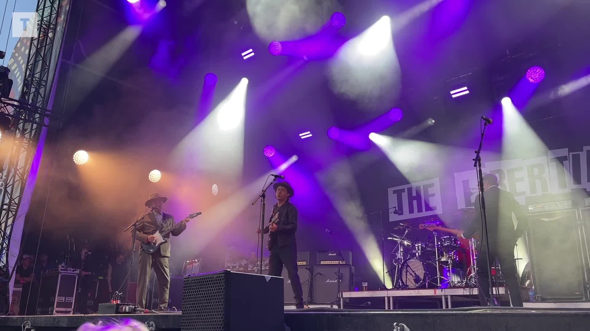 « Enfin du rock au Boudu ! » : The Libertines enflamment le Bout du Monde