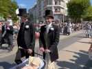 VIDEO. Diane, 7 mois s'est endormie pendant son premier défilé à la Grande Parade de Lorient