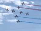 Menton : les images à couper le souffle du show de la Patrouille de France et l'Équipe de voltige