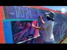 VIDEO. En Mayenne, quand la bombe des graffeurs dialogue avec la pierre de Robert Tatin