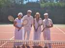 Raquettes en bois et tenues blanches : le tennis à l'heure de la Belle-Époque à La Baule