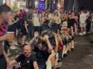 Top 14 : Les toulousains lancent un paquito devant Chez Tonton