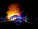 Incendie en zone d'activité de la Croix-Rouge à Morlaix : version actualisée de jour