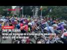 Passage du Tour de France dans le centre-ville de Wormhout