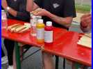 Le traditionnel concours du plus gros mangeur à la foire d'Arlon a fait son retour.