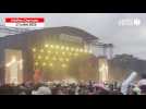 VIDÉO. Aux Vieilles Charrues, le rappeur Tiakola fait monter des enfants sur scène