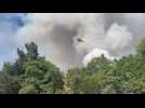 VIDÉO. L'hélicoptère de la sécurité civile survole l'incendie de la forêt de Brocéliande