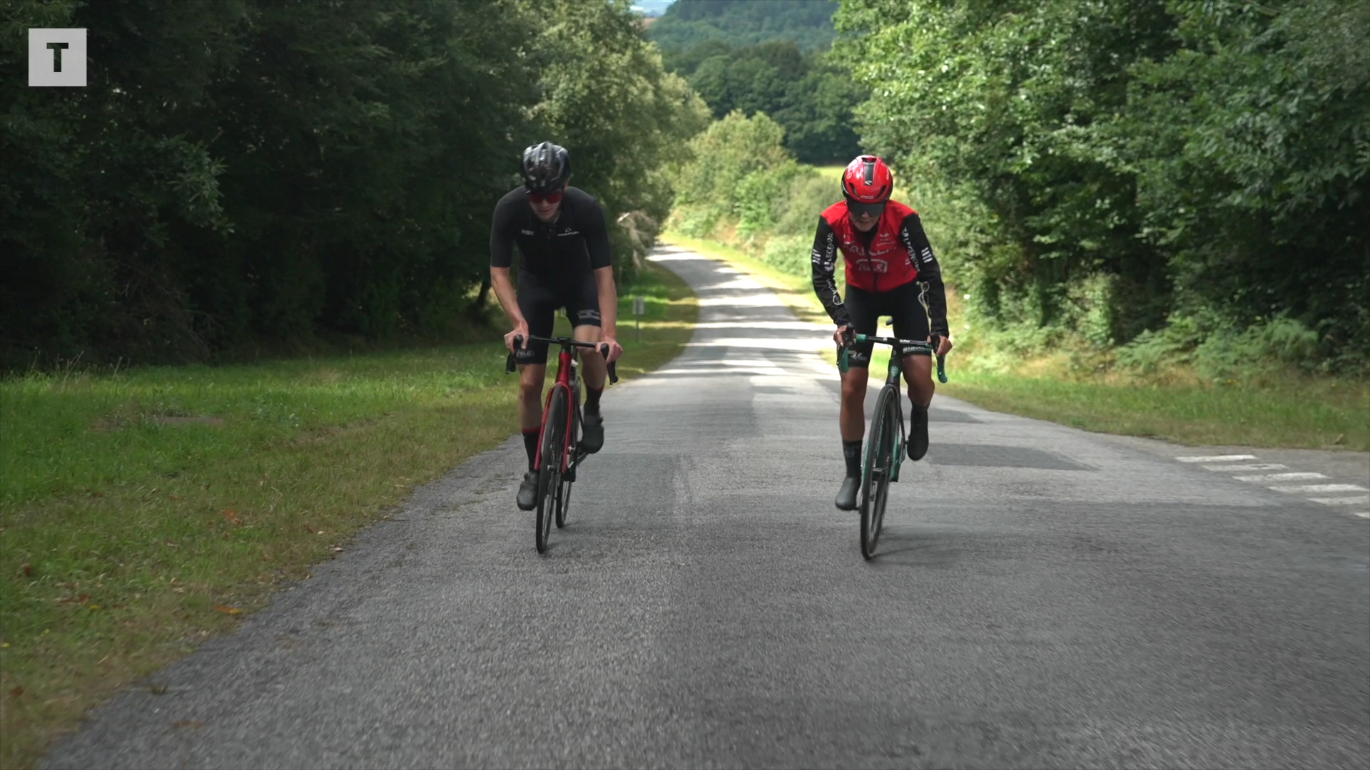 On a reconnu la deuxième étape du Tour de France femmes et le Menez Quelerc'h avec Titia Ryo [Vidéo]