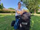Dans l'Eure, il vit la caravane du Tour de France de l'intérieur en l'honneur de son grand-père