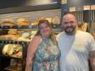Boulogne-sur-Mer : Amélie et Corentin accueillent un DJ dans leur boulangerie et lancent un appel à la solidarité