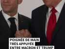 Poignée de main très appuyée entre Macron et Trump