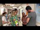 HÔPITAL DE CLOCHEVILLE A TOURS / Des blouses colorées contre le syndrome de la blouse blanche