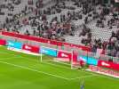 LOSC - PSG L entrée de Lucas Chevalier sur la pelouse