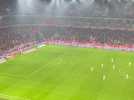 LOSC - PSG Lucas Chevalier salue les DVE à son retour des vestiaires