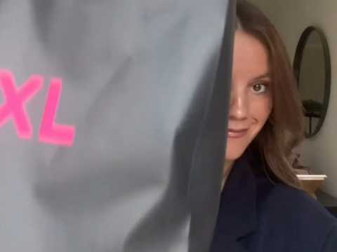 VIDEO : On dcouvre la collection des Ftes d…