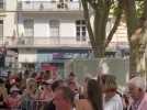 Feria de Béziers : la course de serveuse et de garçons de café ouverte par Robert Ménard
