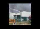 Impressionnant incendie dans les locaux de l'entreprise NRF