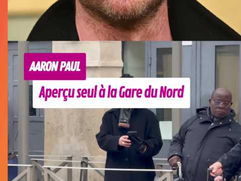 VIDEO : L?acteur amricain Aaron Paul aperu seul  la Gare du Nord