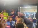 Ambiance dans les vestiaires de Bethune après la qualification historique à Steenvoorde