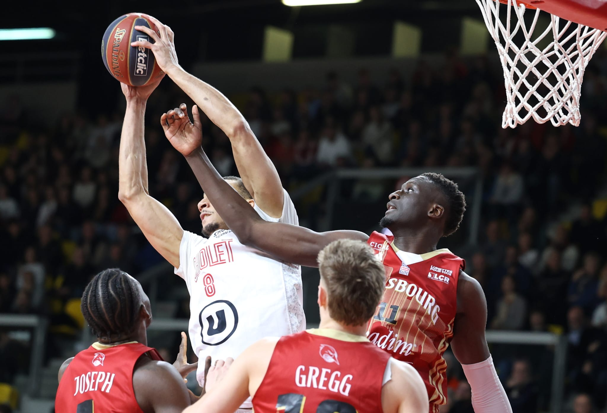 Basket-ball. $content.TitleNoTags