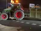 Prés d'Arras, les Jeunes Agriculteurs tentent de bloquer Scapartois