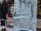 Frank de Conynck sculpteur sur glace a Beauvais