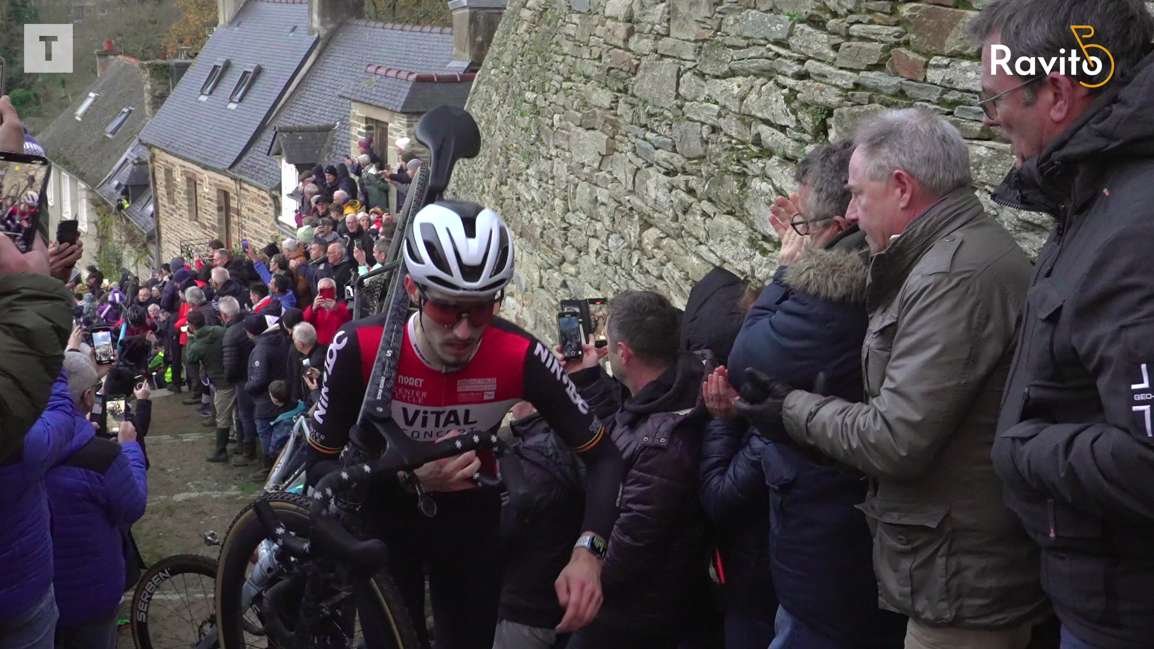 Ravito #151 : 142 marches de Brélévenez, bac à sable, passerelle, ambiance belge ! Plongez dans la folie du cyclo-cross de Lannion [Vidéo]