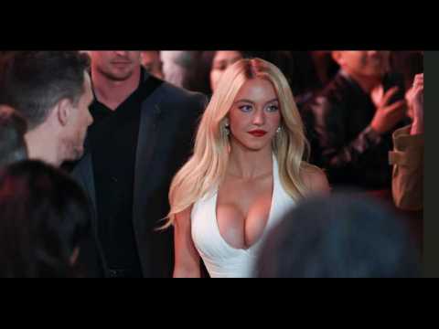 VIDEO : Sydney Sweeney fait sensation avec so&hellip;