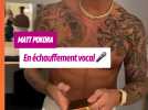 Dans les coulisses, Matt Pokora prépare sa voix avant le concert
