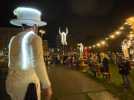 VIDÉO. À Lorient, des acrobates illuminent Bois du Château
