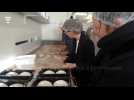 "Cette entreprise est un exemple" : la ministre Aurore Bergé visite une boulangerie de Saint-Thégonnec-Loc-Eguiner