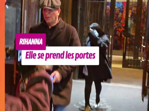 VIDEO : Rihanna se prend un porte