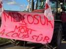 VIDÉO. Blocages, témoignages, fumier déversé, solidarité... On a suivi une journée de mobilisation des agriculteurs