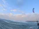VIDÉO. Un bond à 37,30 mètres de hauteur... Ce kitesurfeur breton bat le record du monde du saut le plus haut