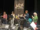 VIDÉO. À Coutances, Wizz allie jazz et sororité