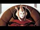 Vid�o Natalie Portman a vol� un accessoire insolite sur le tournage de �Star Wars�