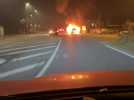 Champforgeuil : une voiture en feu devant l'aérodrome