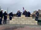 VIDEO. "Un jour historique" : la 1re pierre de la future maison de santé de Sablé-sur-Sarthe a été posée