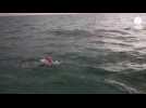 VIDÉO. A quatre, ils ont traversé la Manche à la nage en maillot de bain