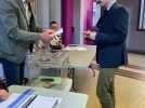 Ardres : les trois candidats en tête des listes ont voté pour le premier tour des municipales
