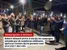 Municipales 2026 : l'arrivée de Robert Ménard à son QG de campagne après sa victoire dès le premier tour