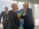 Wimereux : Sylvie Logié reçoit les insignes de chevalier du Mérite maritime